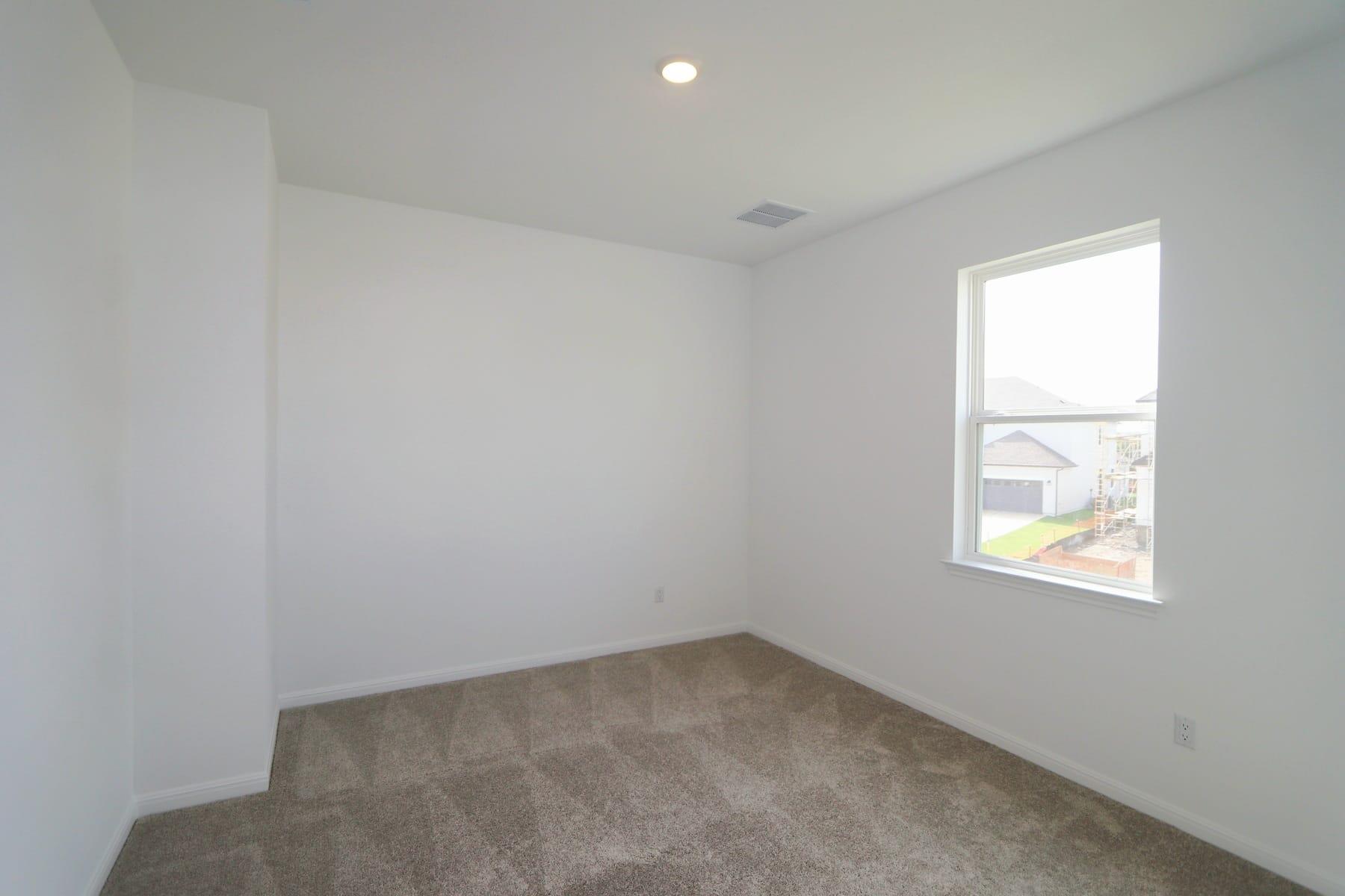 2300 Sondrio Bnd, Leander, TX 78641