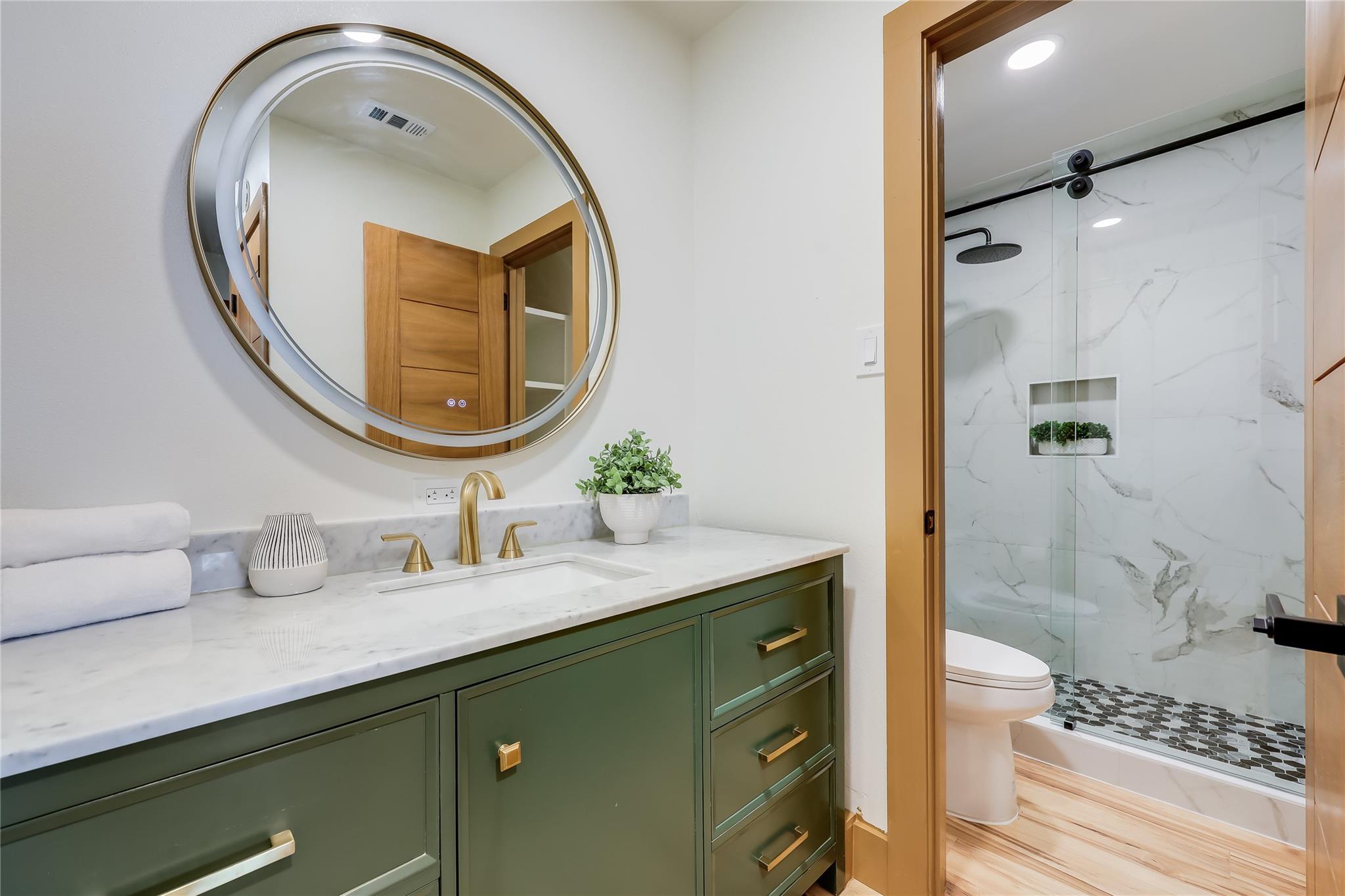 5801 Thunderbird St # A15, Lago Vista, TX 78645