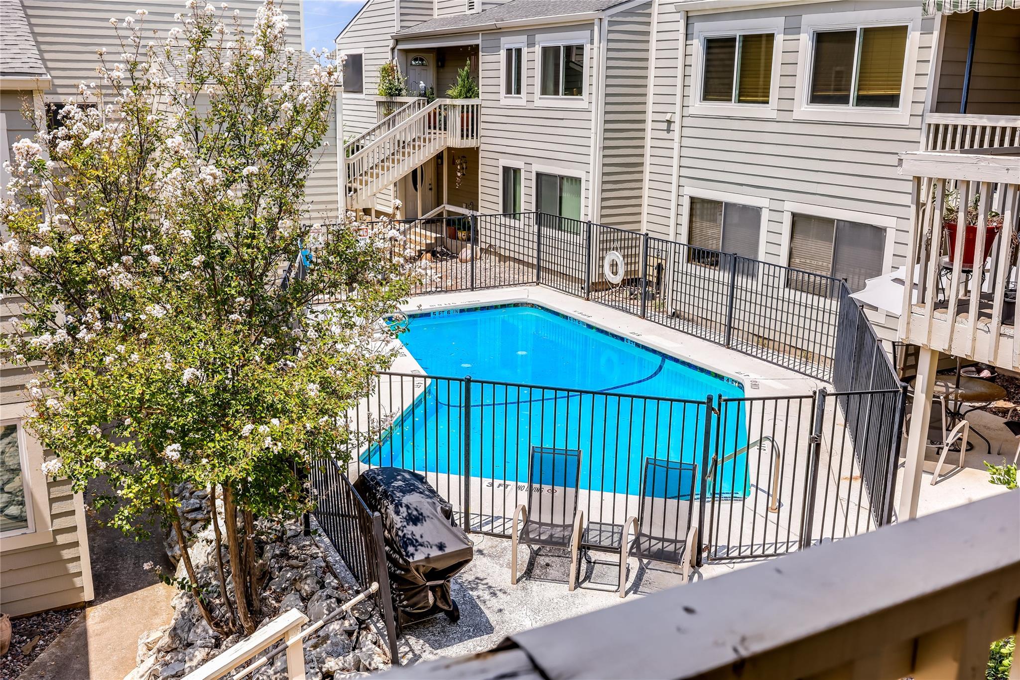 5801 Thunderbird St # A15, Lago Vista, TX 78645