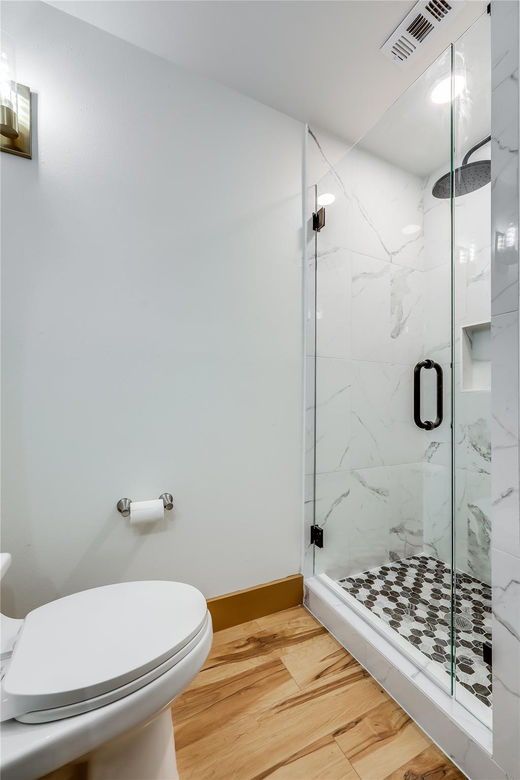 5801 Thunderbird St # A15, Lago Vista, TX 78645