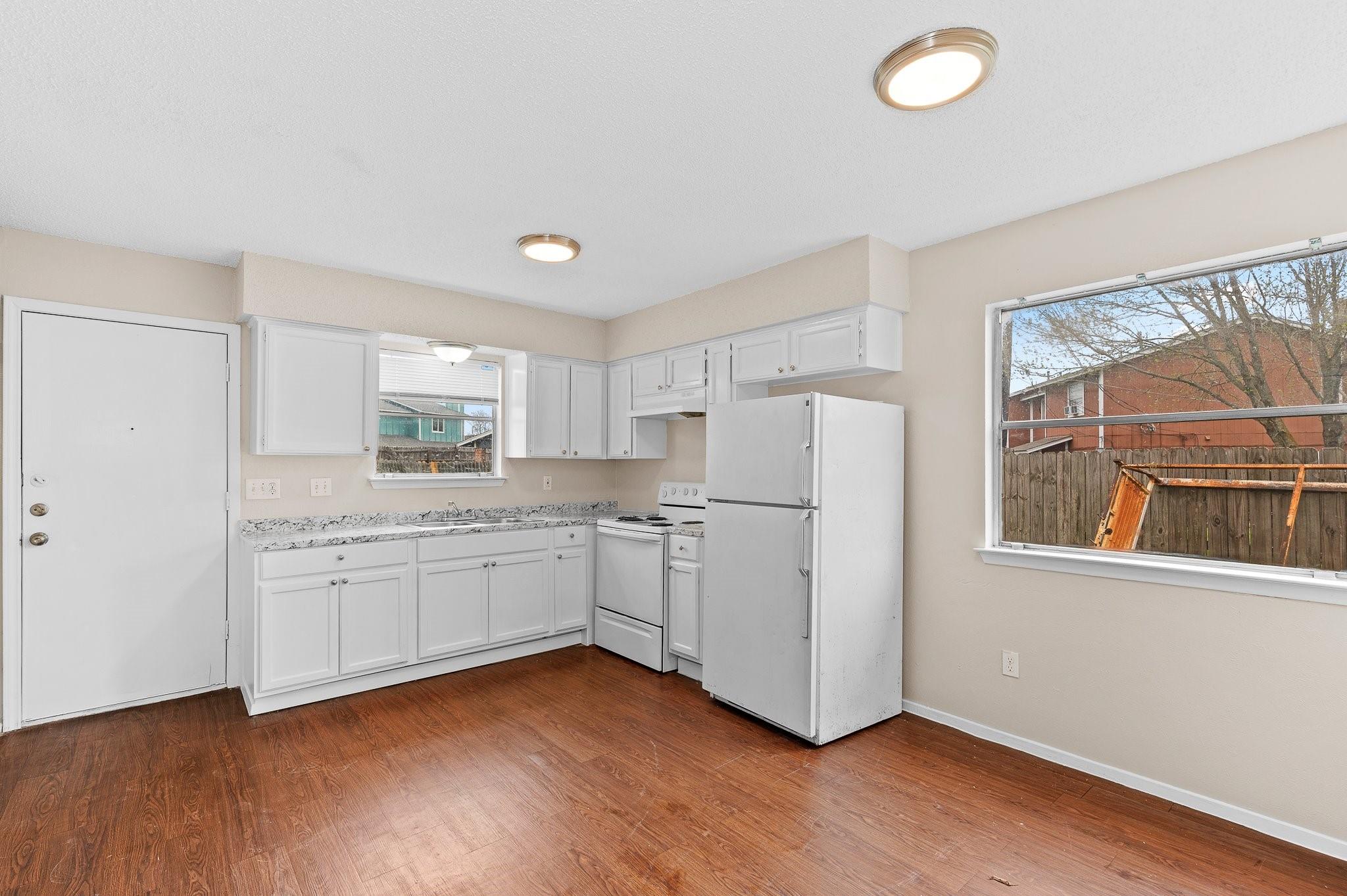 8412 Garcreek Cir # D, Austin, TX 78724