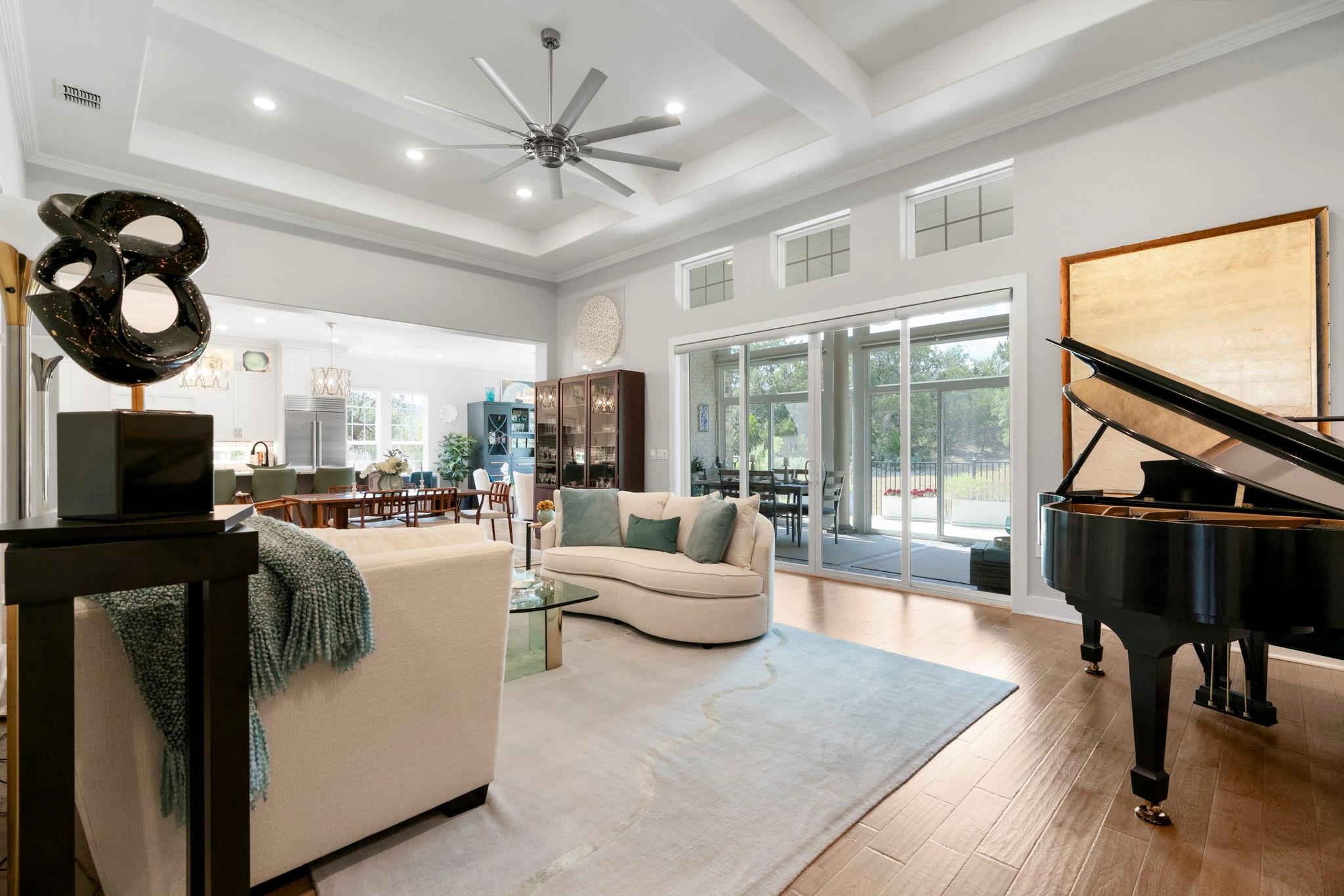 109 Learning Elm Dr, San Marcos, TX 78666