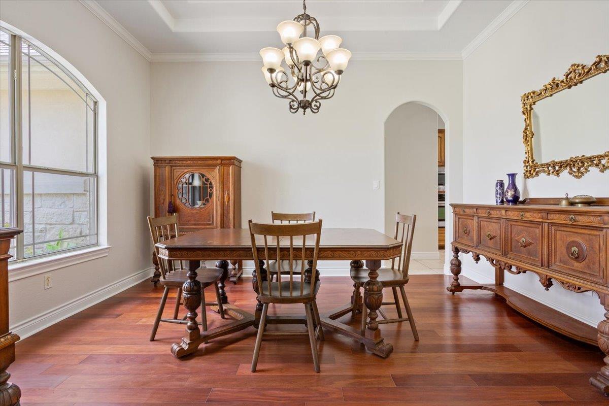 521 Buena Vista Dr, Georgetown, TX 78633