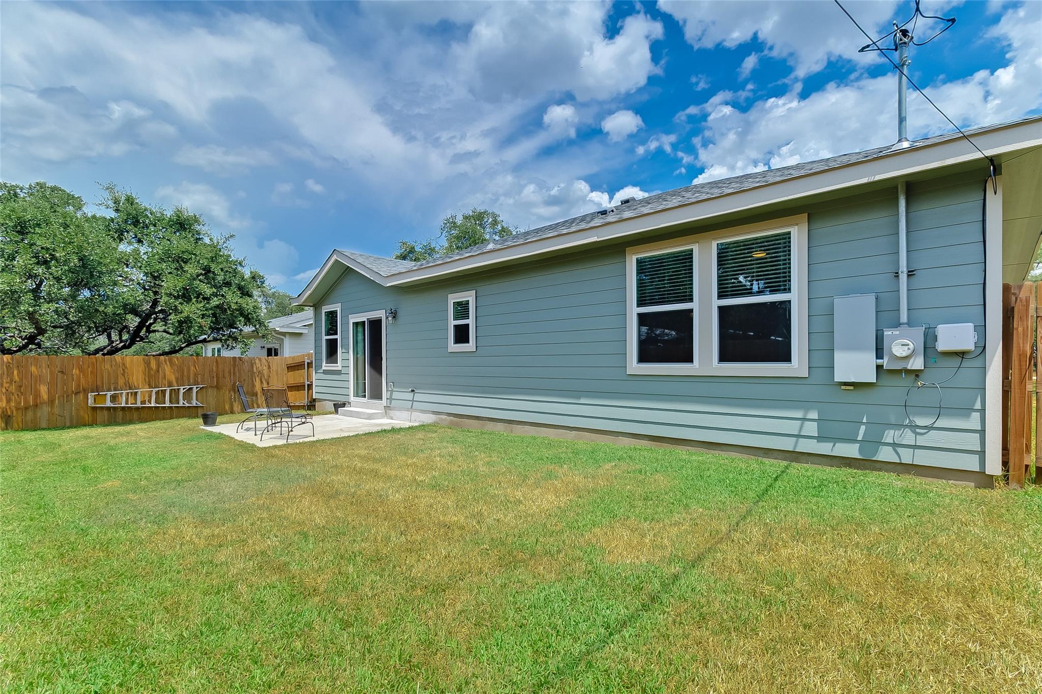 3625 Sagebrush Trl, Kingsland, TX 78639