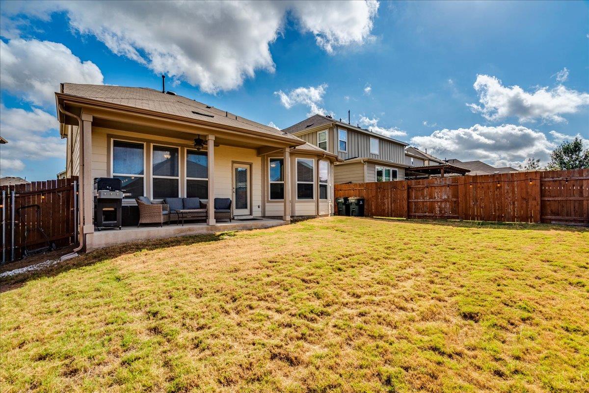 279 Beechnut Dr, Buda, TX 78610