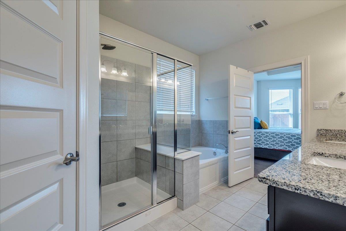 279 Beechnut Dr, Buda, TX 78610