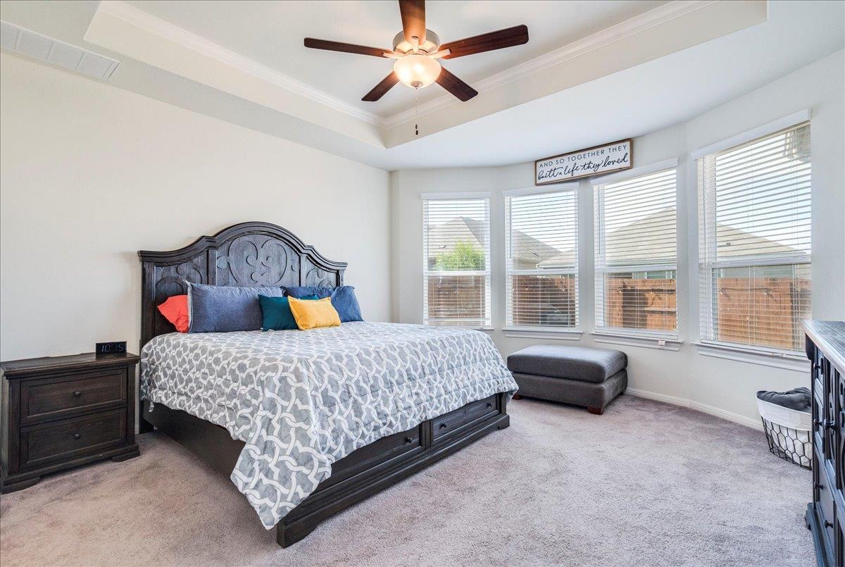 279 Beechnut Dr, Buda, TX 78610