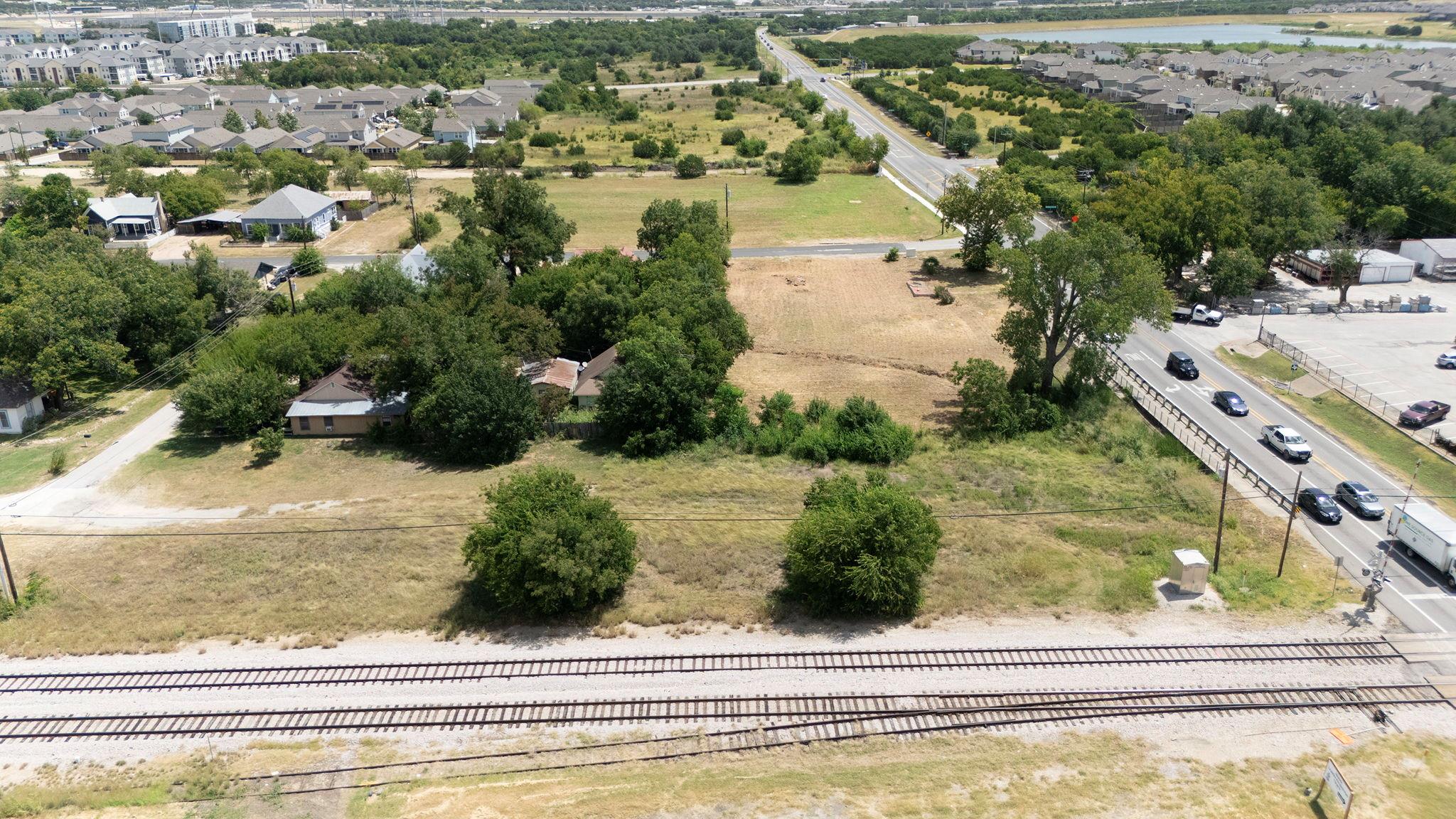 101 E South St, Leander, TX 78641