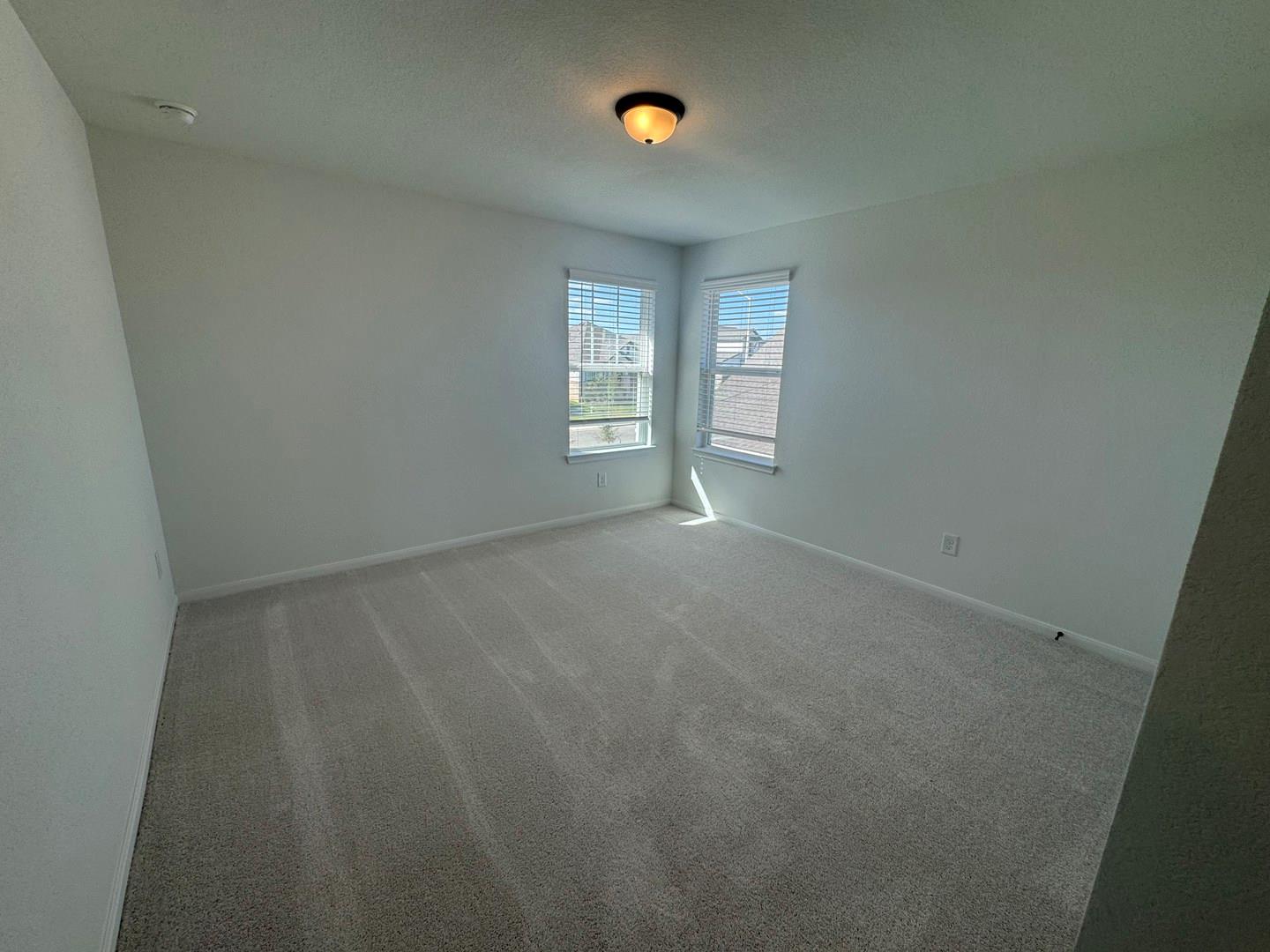 3717 Pin Oak Hills, Seguin, TX 78155