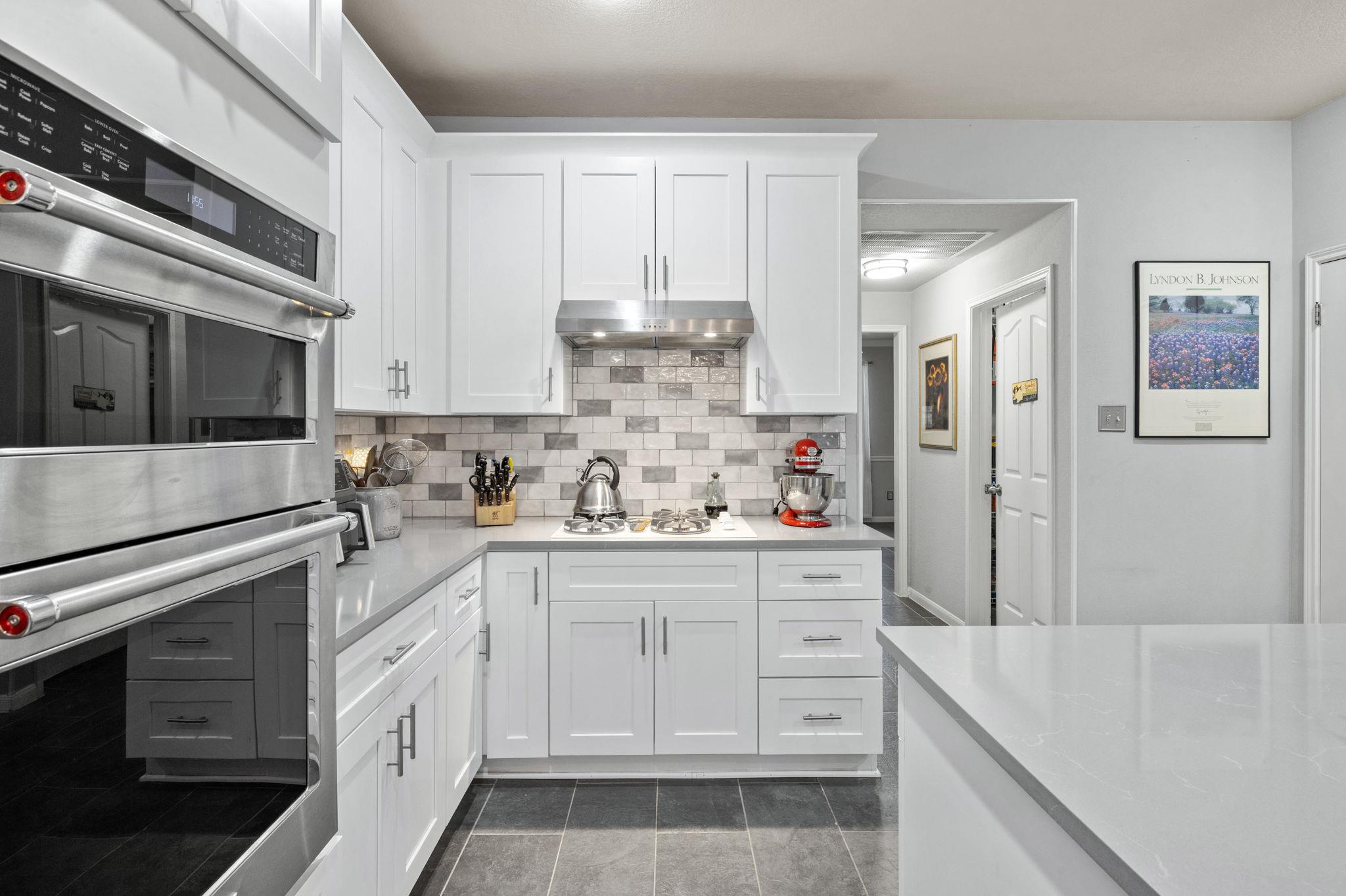 6804 Robert Dixon Dr, Austin, TX 78749