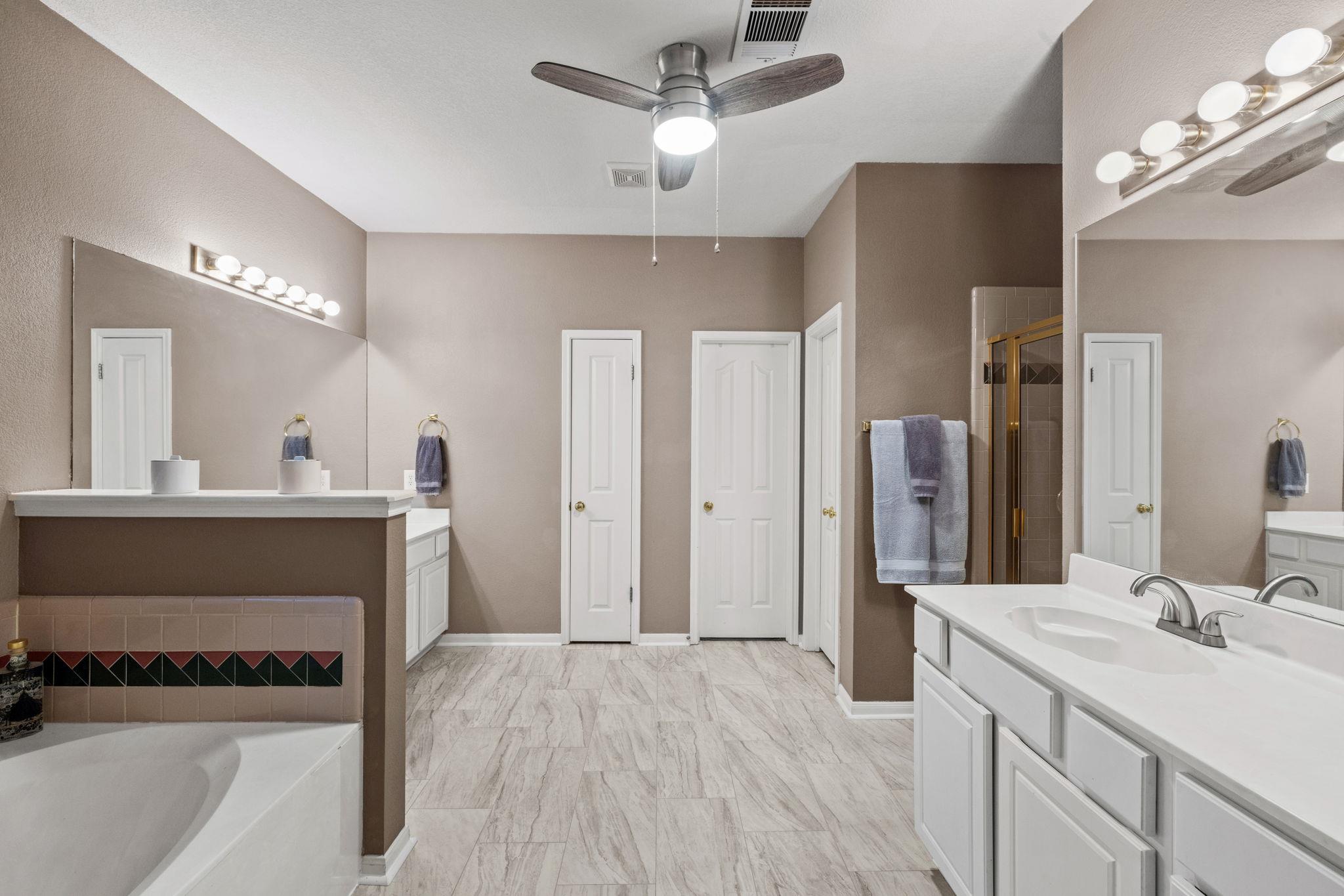 6804 Robert Dixon Dr, Austin, TX 78749