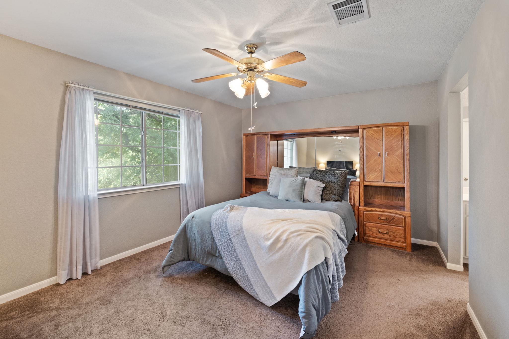 6804 Robert Dixon Dr, Austin, TX 78749