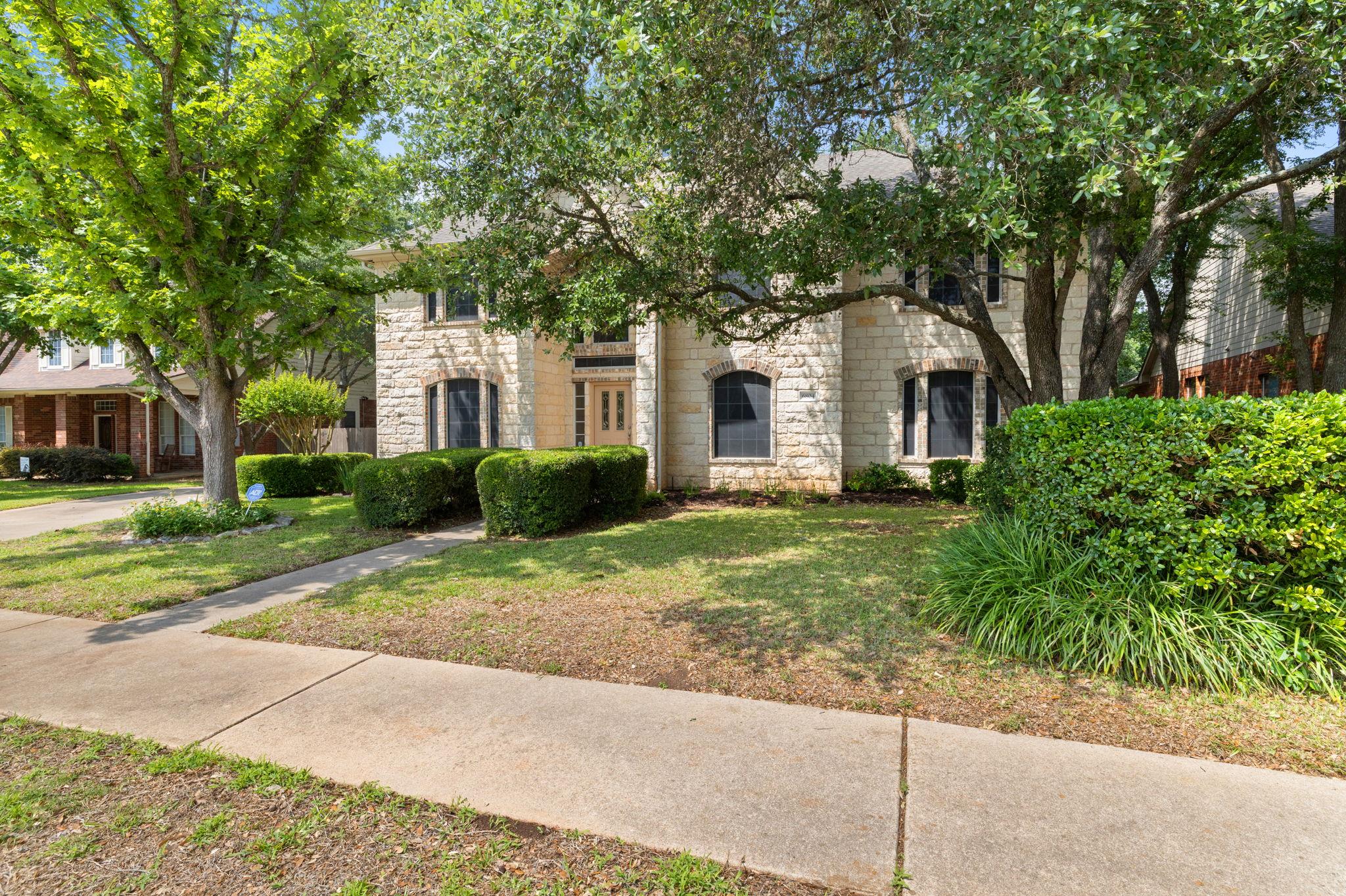 6804 Robert Dixon Dr, Austin, TX 78749