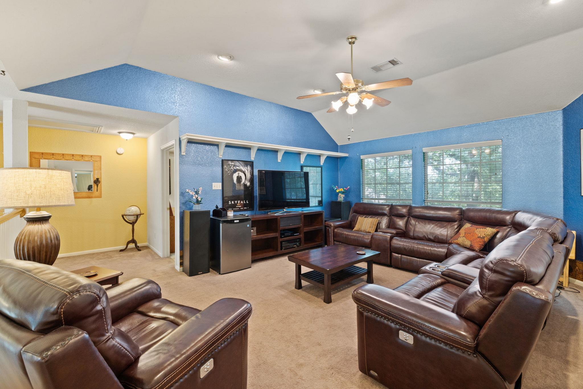 6804 Robert Dixon Dr, Austin, TX 78749