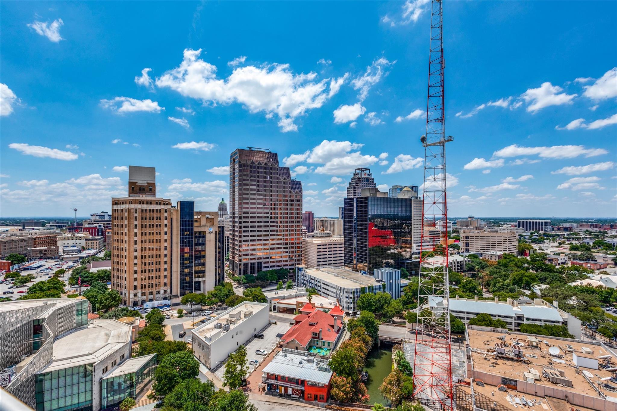 123 Lexington Ave # 1408, San Antonio, TX 78205