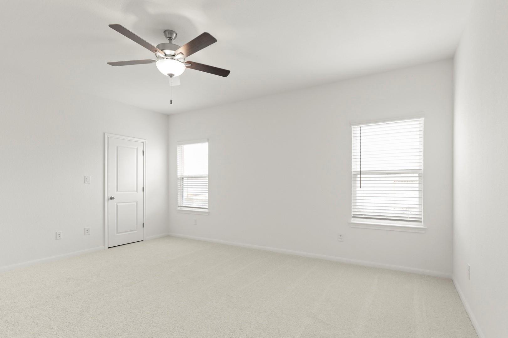 3725 Pin Oak Hills, Seguin, TX 78155