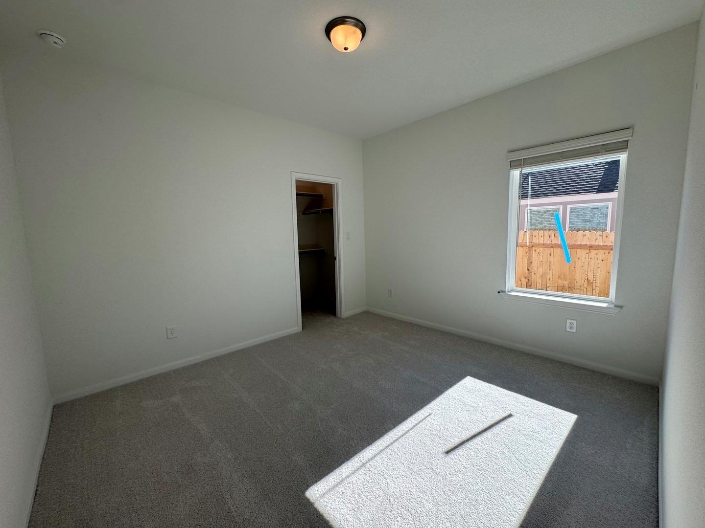 3725 Pin Oak Hills, Seguin, TX 78155