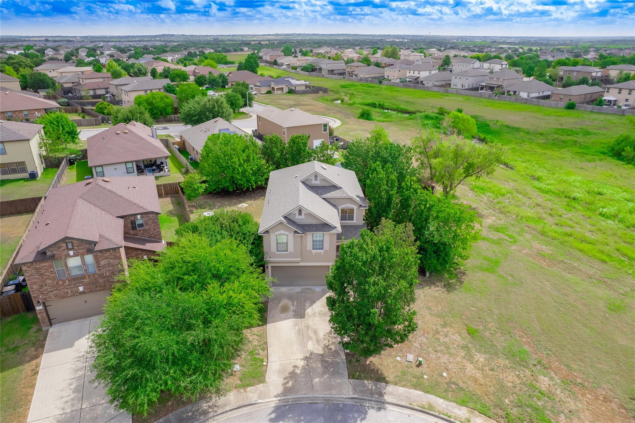 141 Clover Cv, Kyle, TX 78640