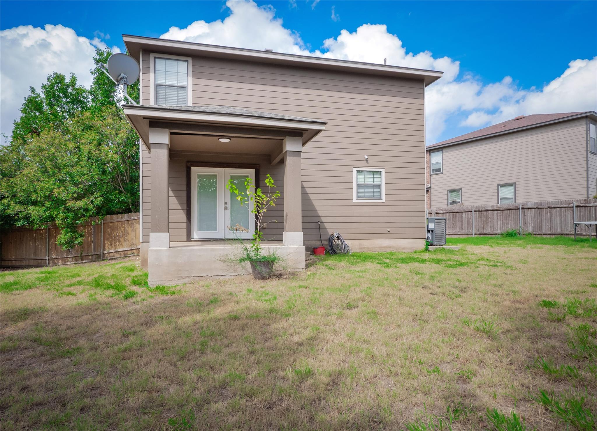 141 Clover Cv, Kyle, TX 78640