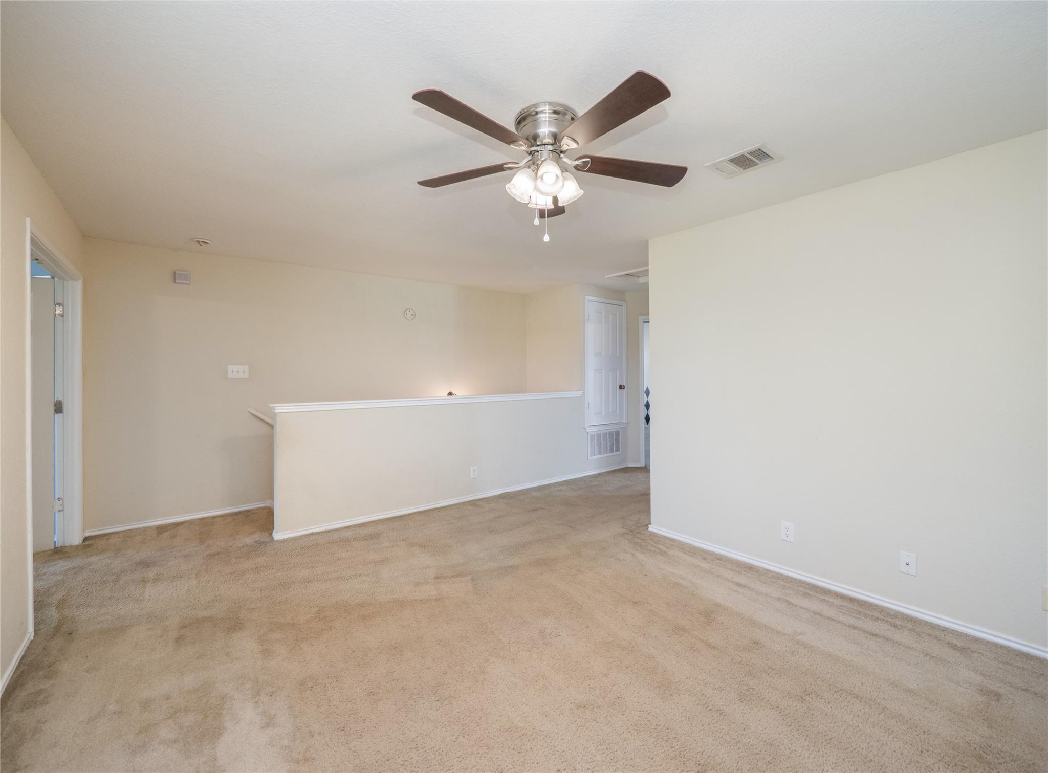 141 Clover Cv, Kyle, TX 78640