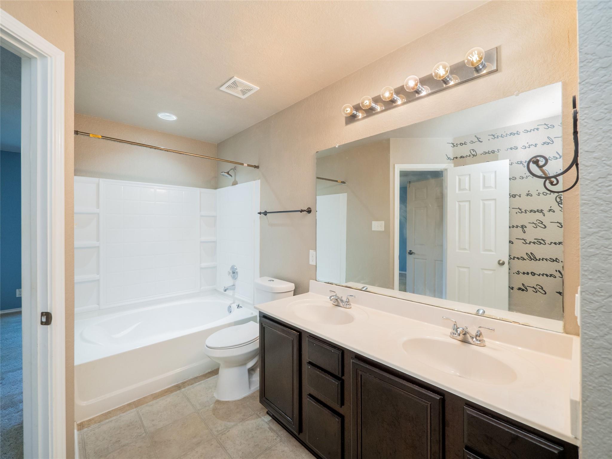 141 Clover Cv, Kyle, TX 78640