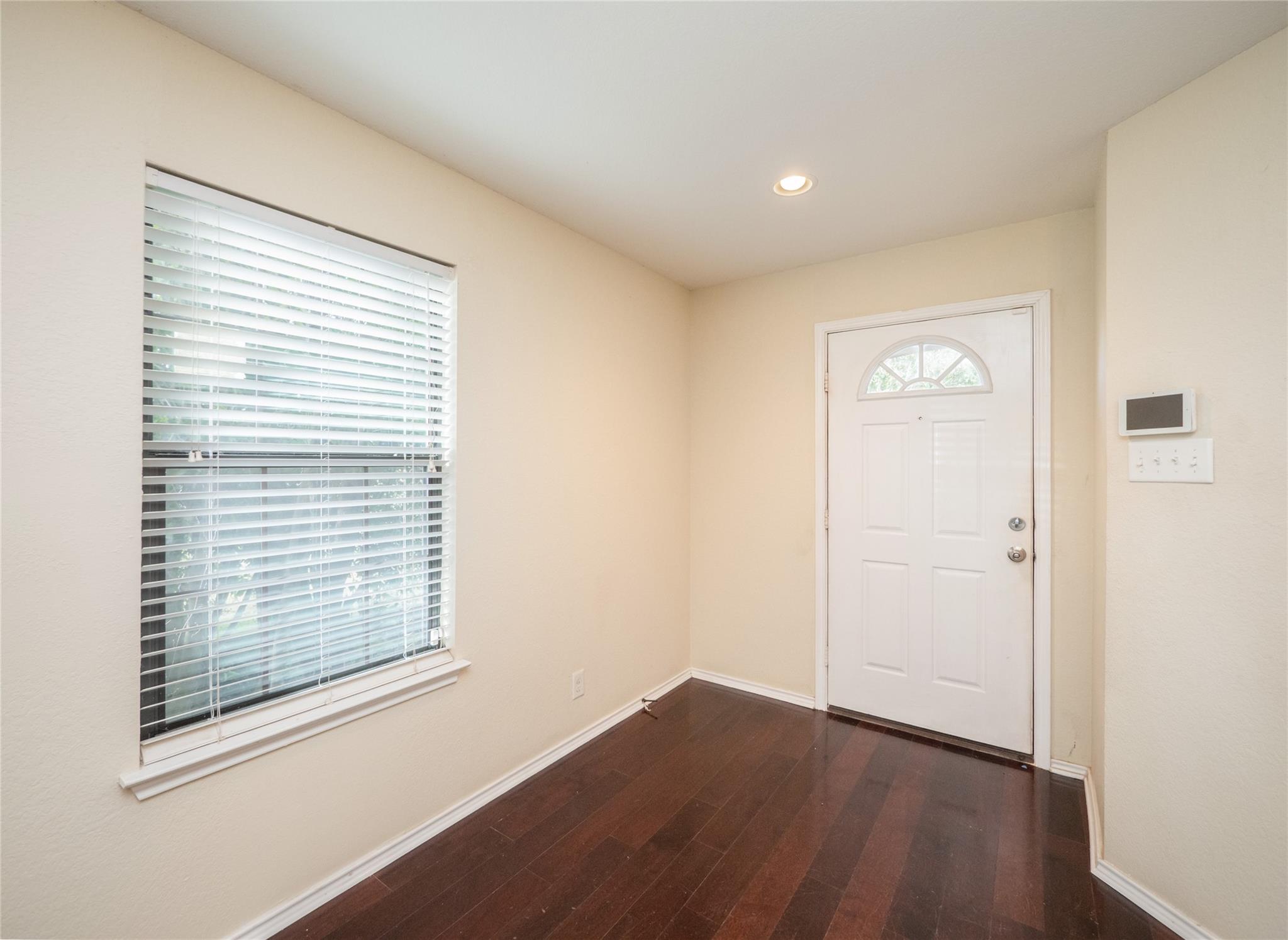 141 Clover Cv, Kyle, TX 78640