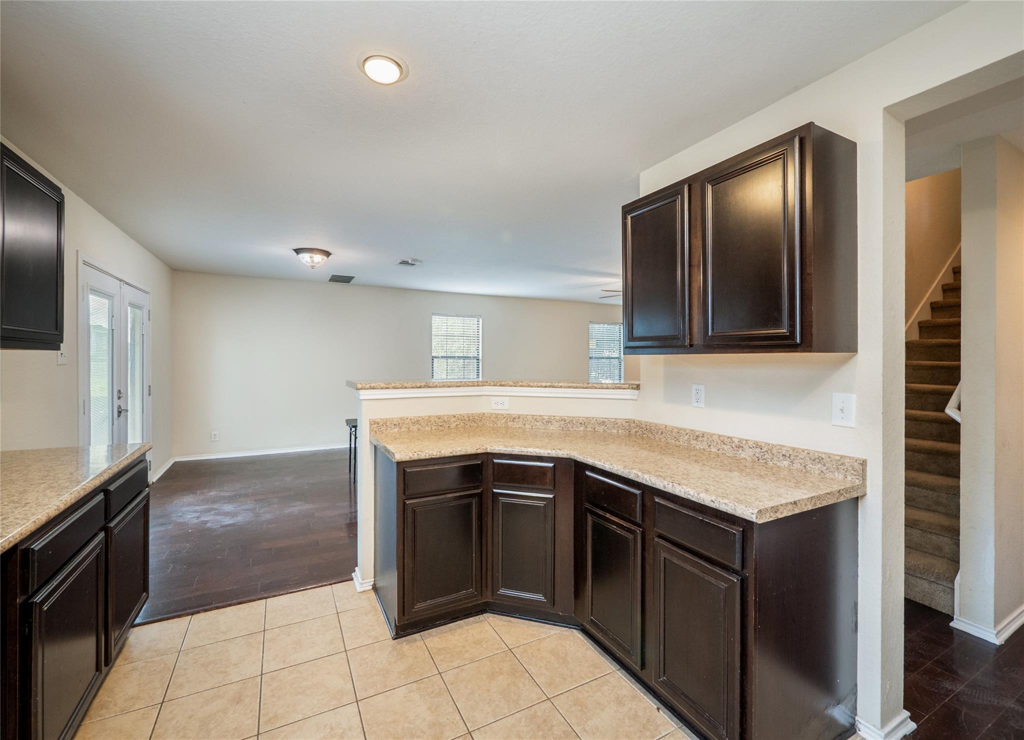 141 Clover Cv, Kyle, TX 78640