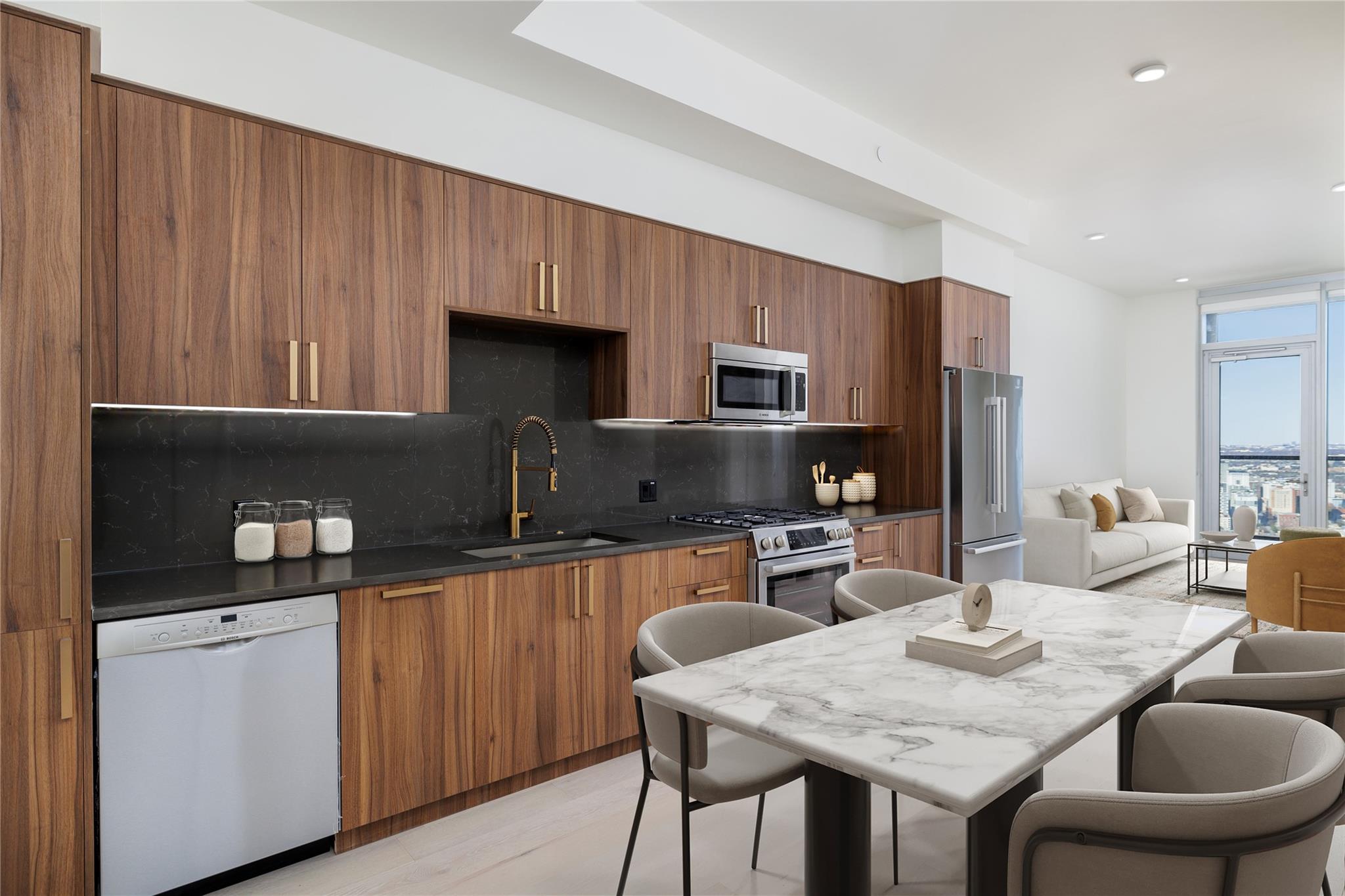 600 Guadalupe St # 5807, Austin, TX 78701