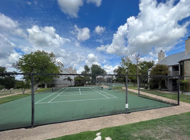 102 World Of Tennis Sq, Austin, TX 78738