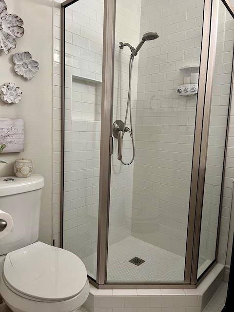 102 World Of Tennis Sq, Austin, TX 78738