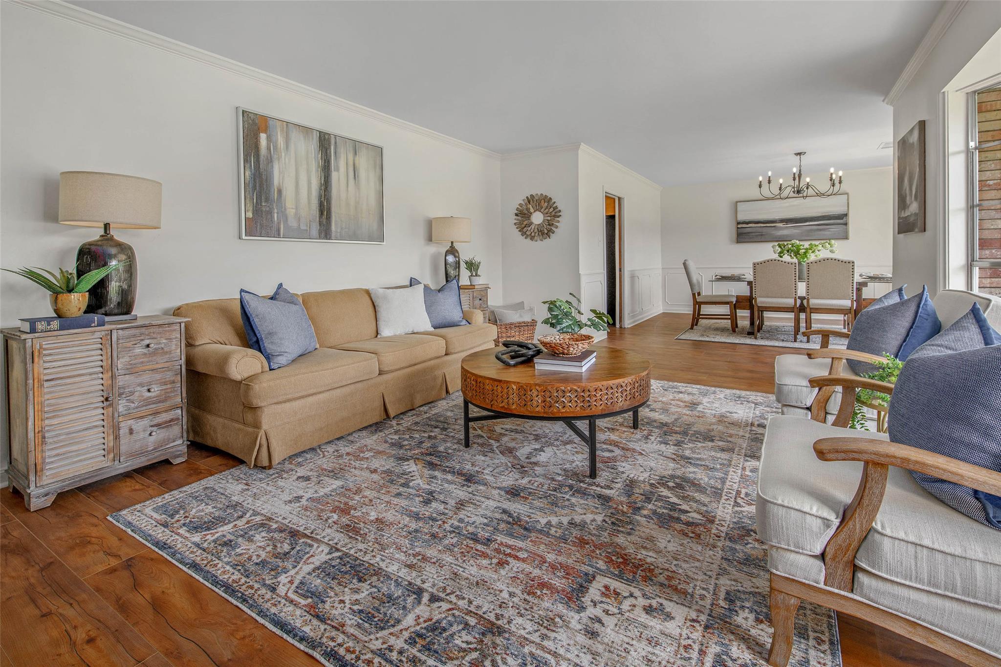 1403 Post Oak Cir, College Station, TX 77840