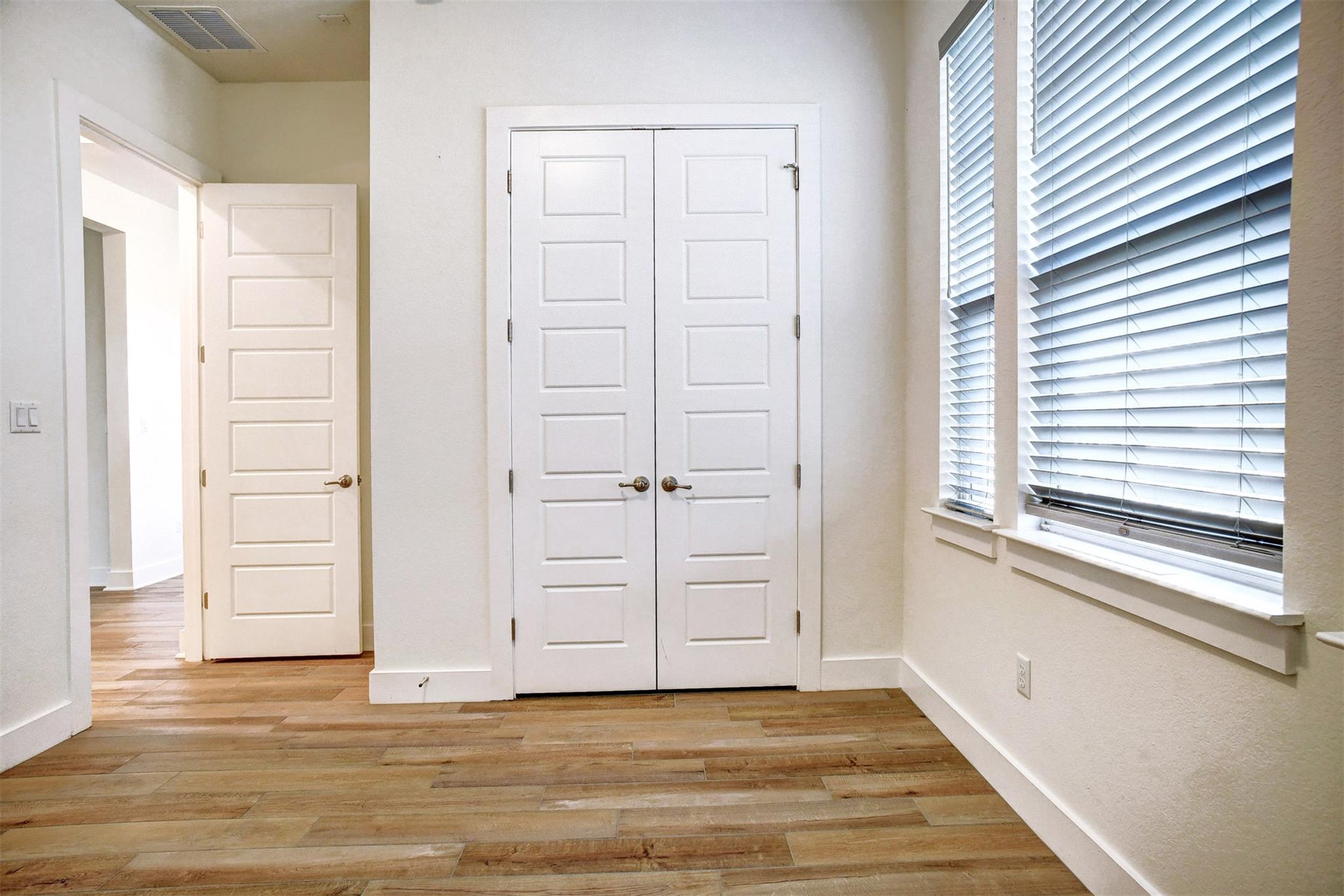 162 Adelton Blvd, Bastrop, TX 78602