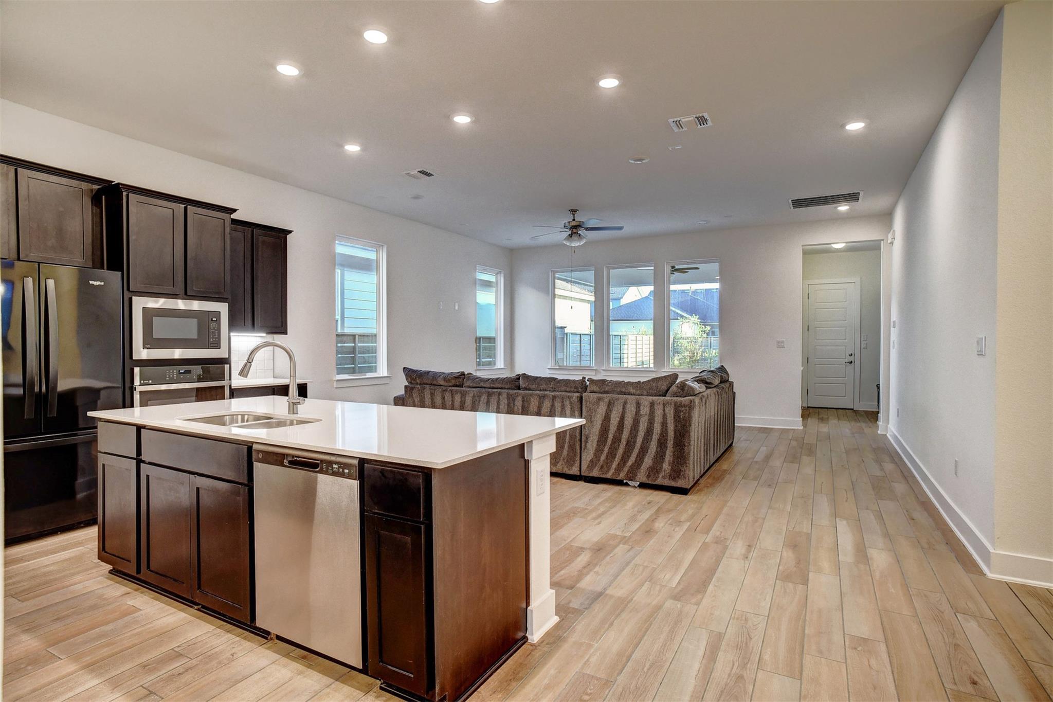 162 Adelton Blvd, Bastrop, TX 78602