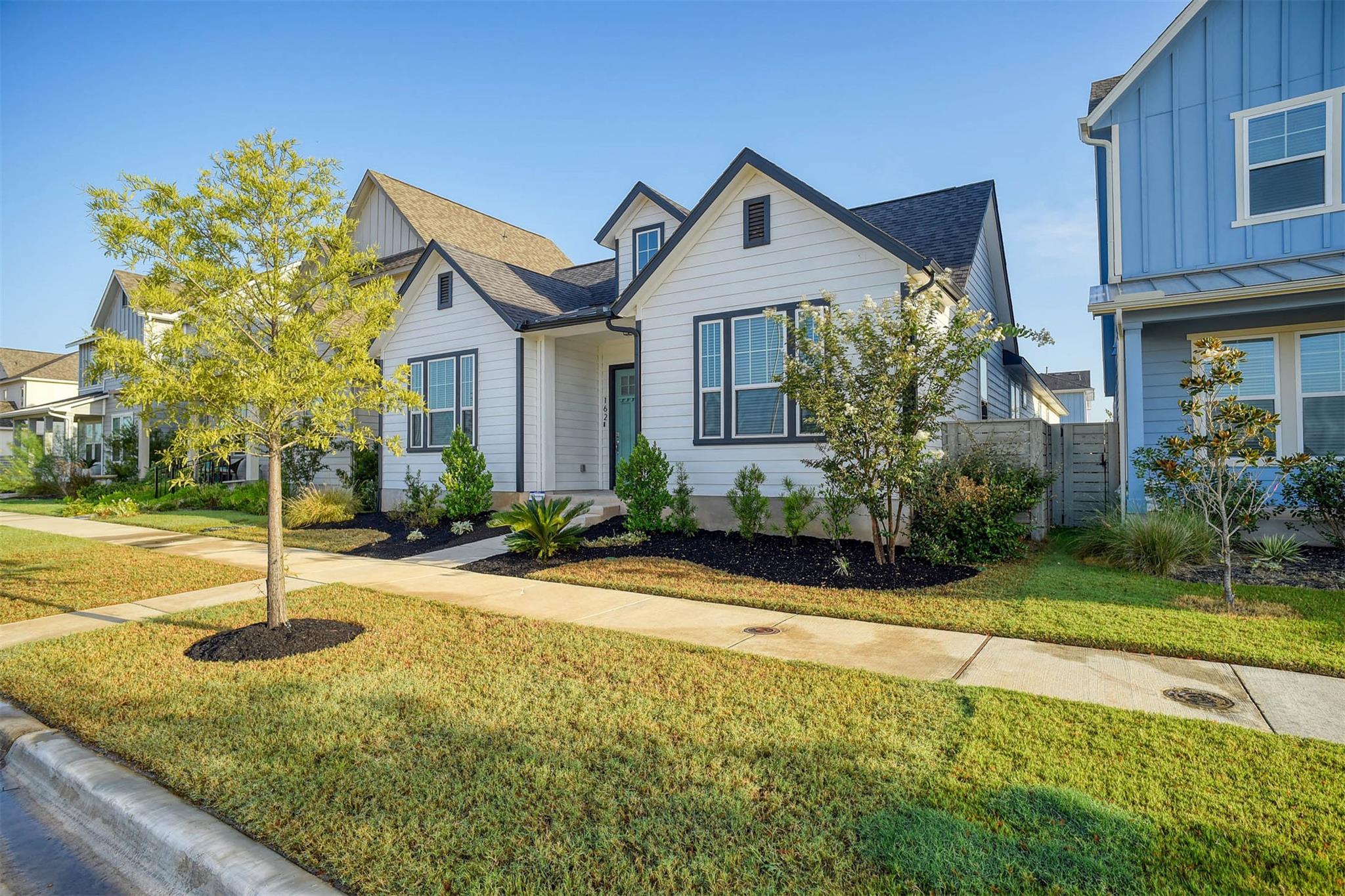 162 Adelton Blvd, Bastrop, TX 78602