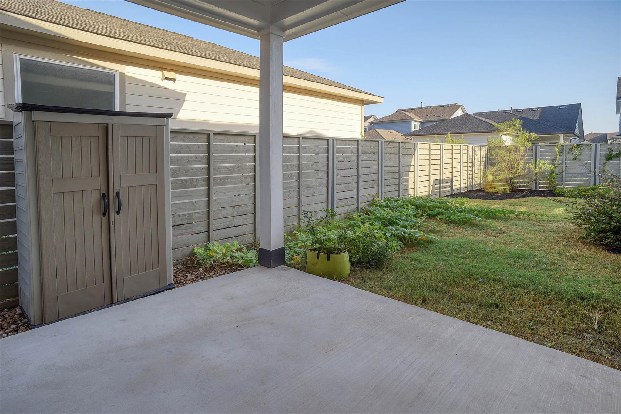 162 Adelton Blvd, Bastrop, TX 78602