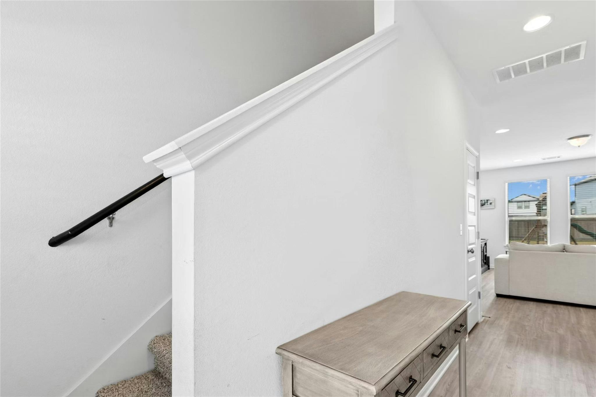 6815 Tiznow Ln, Buda, TX 78610