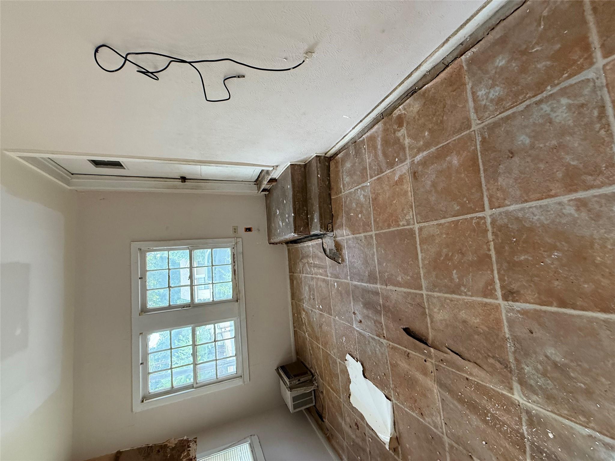 1115 Kirk Ave, Austin, TX 78702