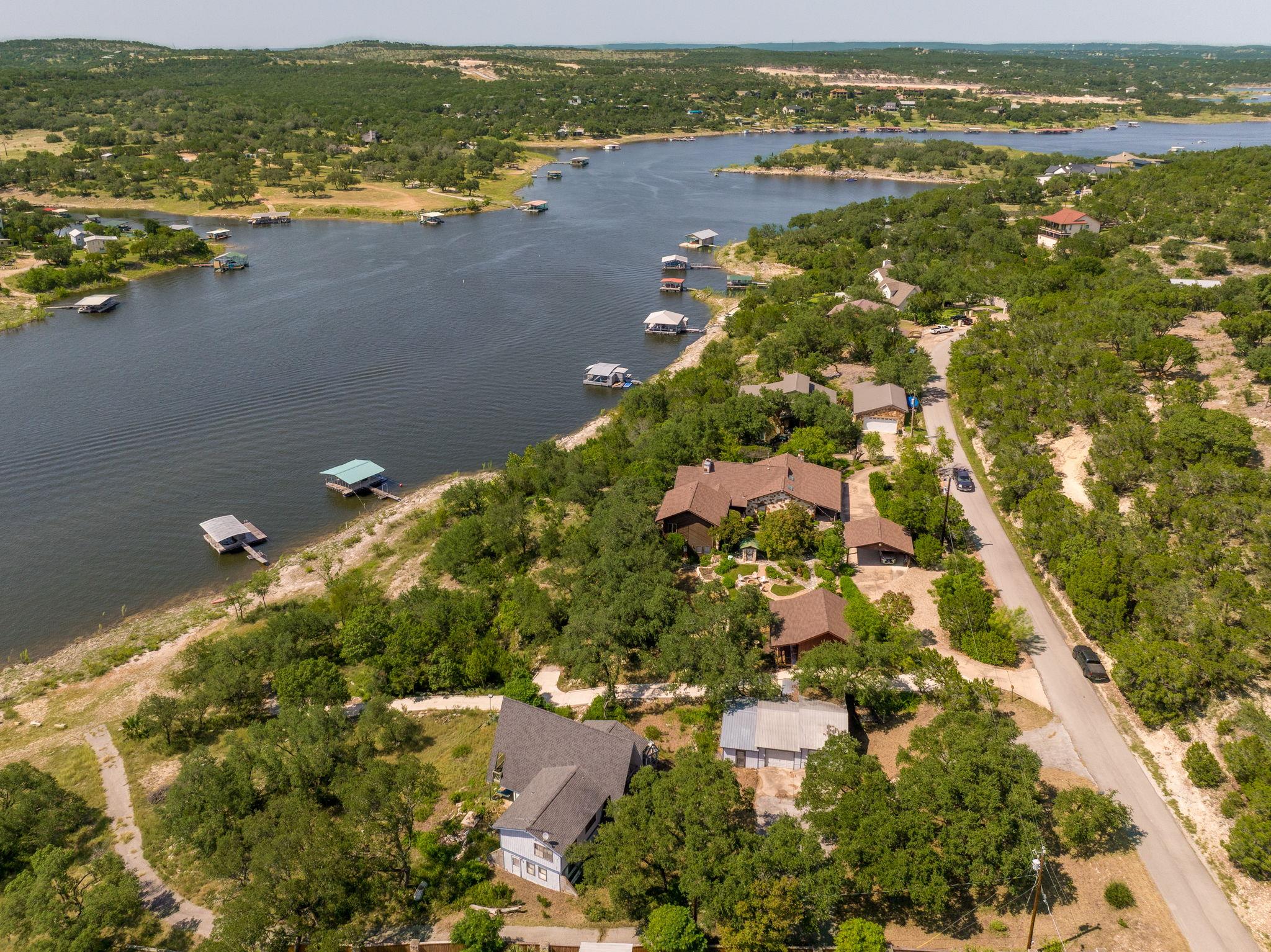 19625 Lakehurst Loop, Spicewood, TX 78669