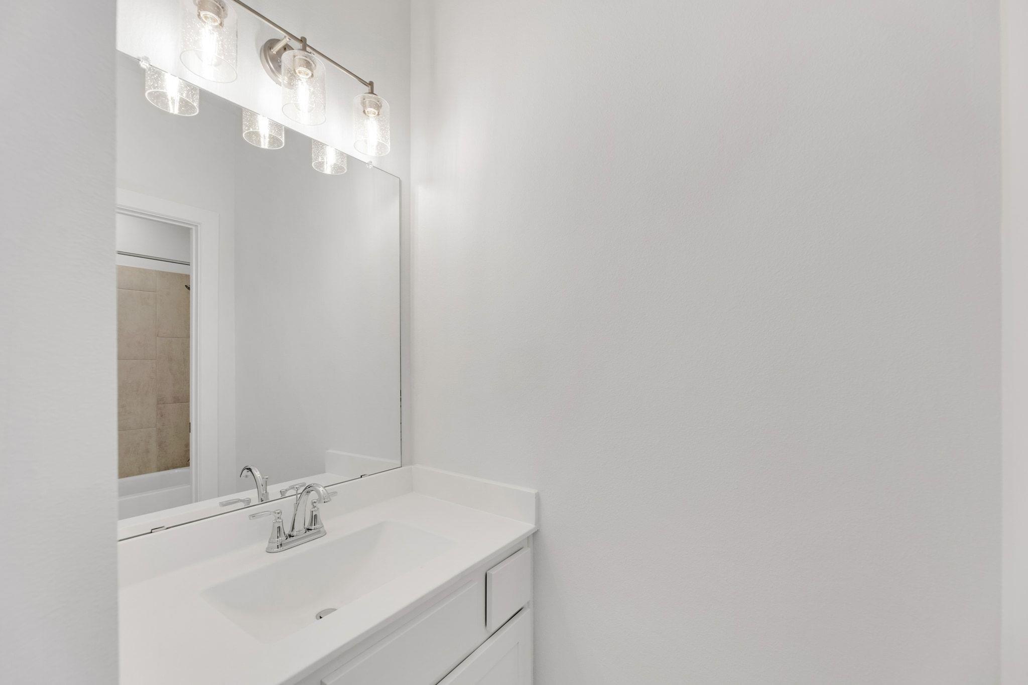 173 Montecilo Dr, Liberty Hill, TX 78642