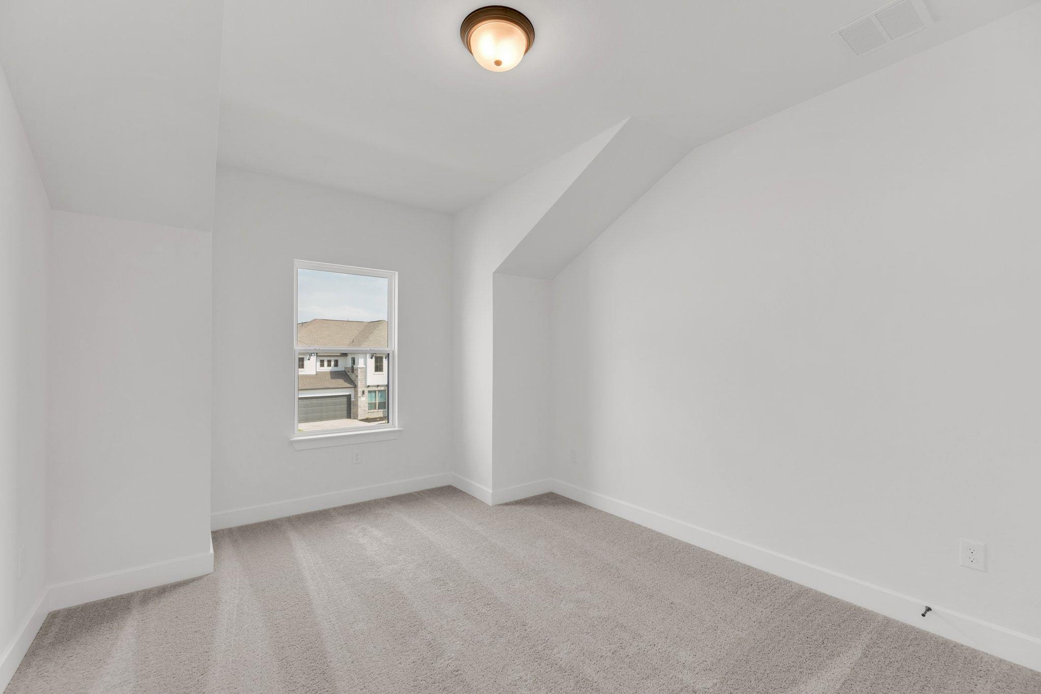 173 Montecilo Dr, Liberty Hill, TX 78642