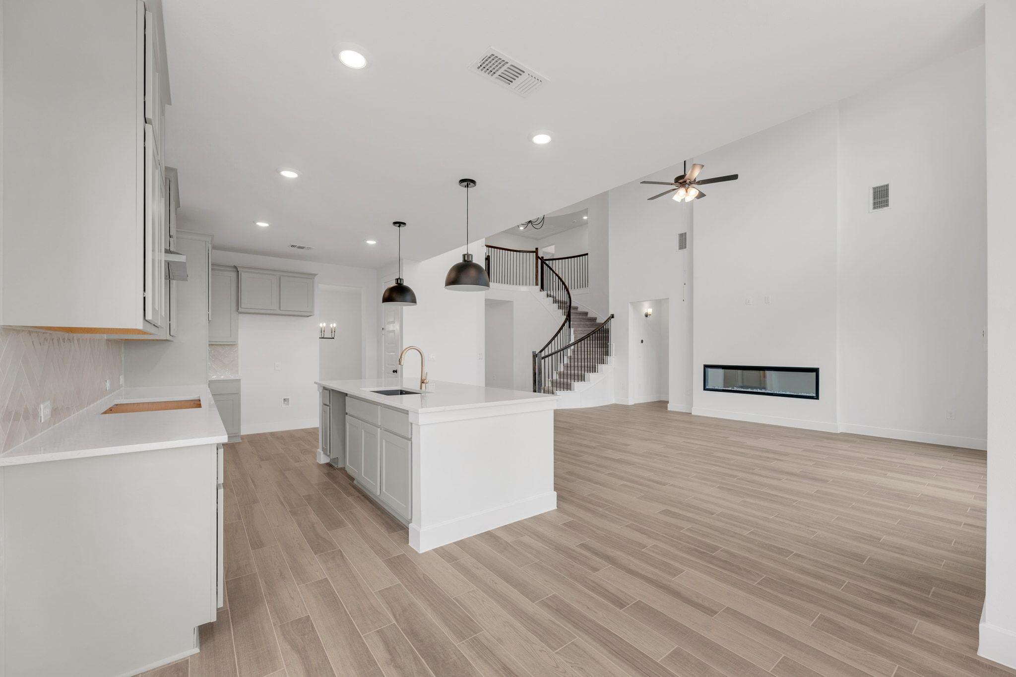 173 Montecilo Dr, Liberty Hill, TX 78642