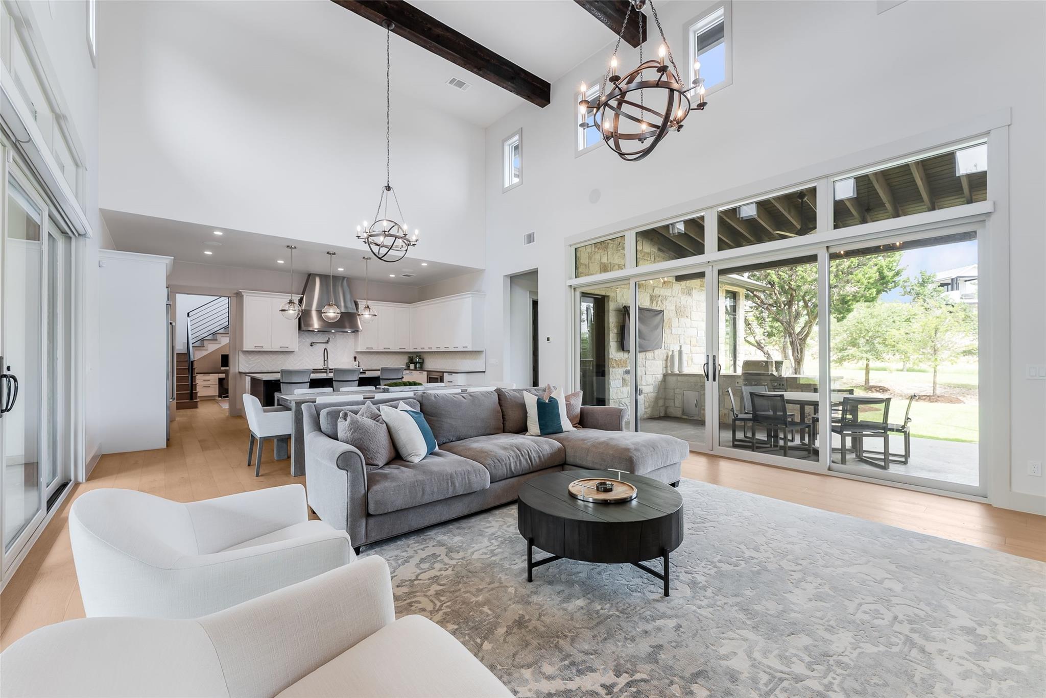 18601 Flying J Blvd, Spicewood, TX 78669