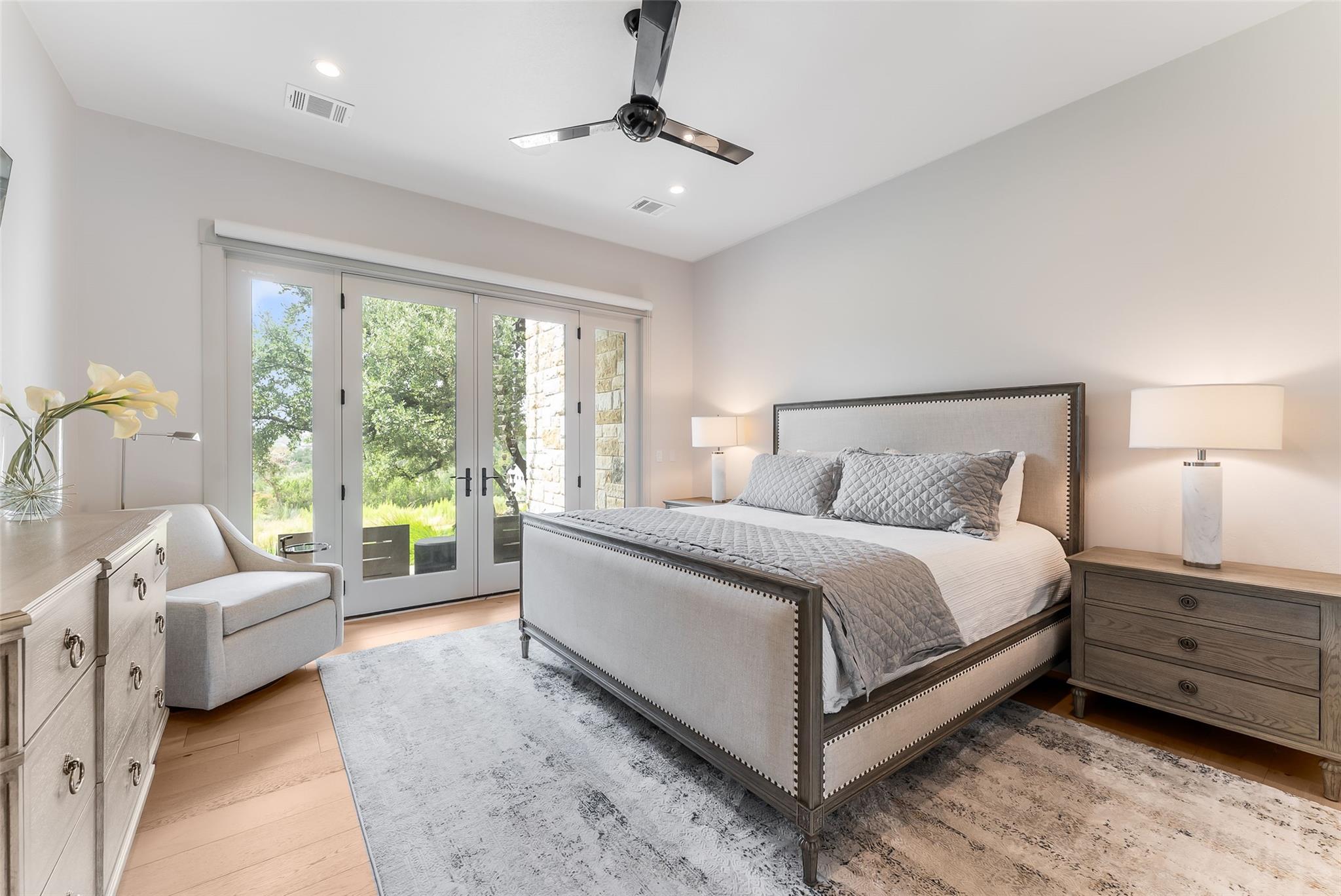 18601 Flying J Blvd, Spicewood, TX 78669