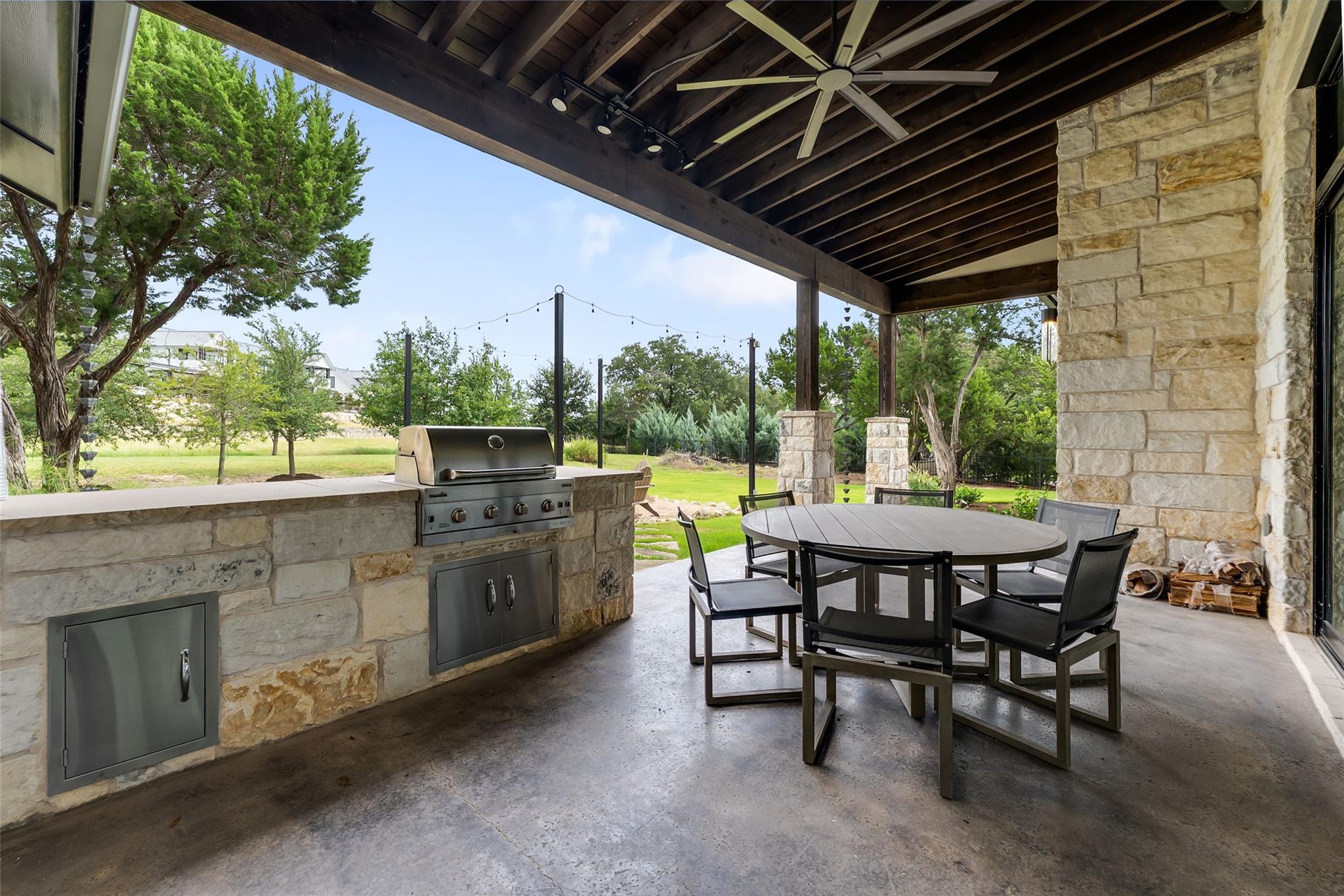 18601 Flying J Blvd, Spicewood, TX 78669