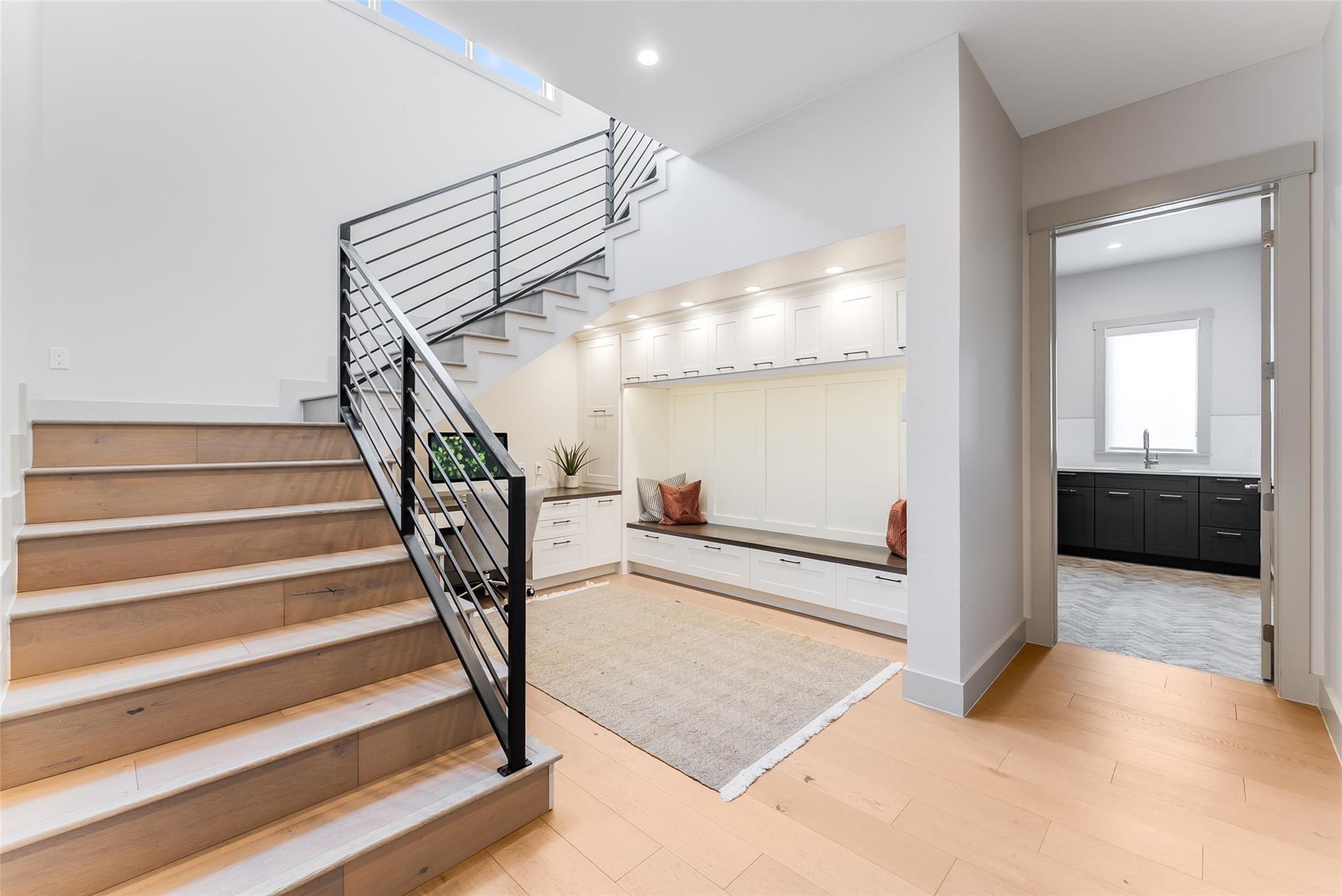 18601 Flying J Blvd, Spicewood, TX 78669