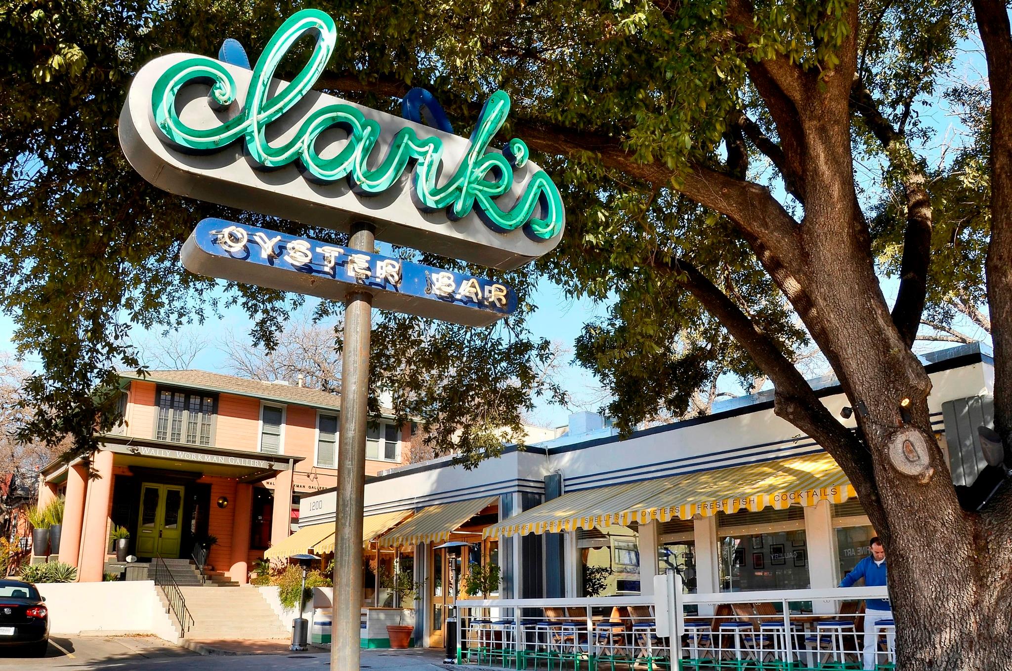 1106 Maufrais St, Austin, TX 78703