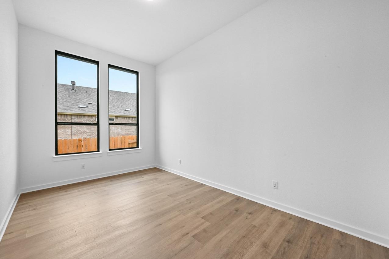 355 Tumbling Creek Run, Kyle, TX 78640