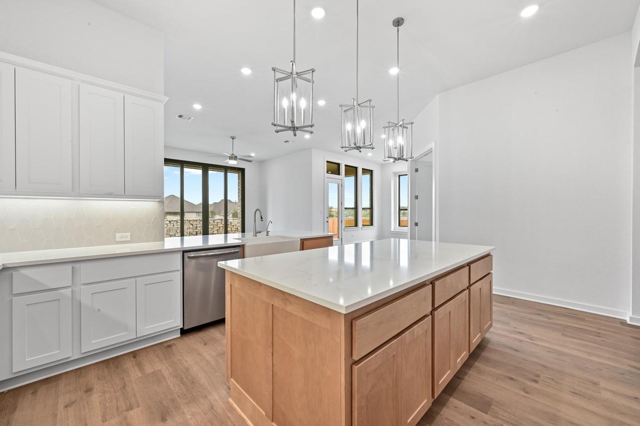 355 Tumbling Creek Run, Kyle, TX 78640