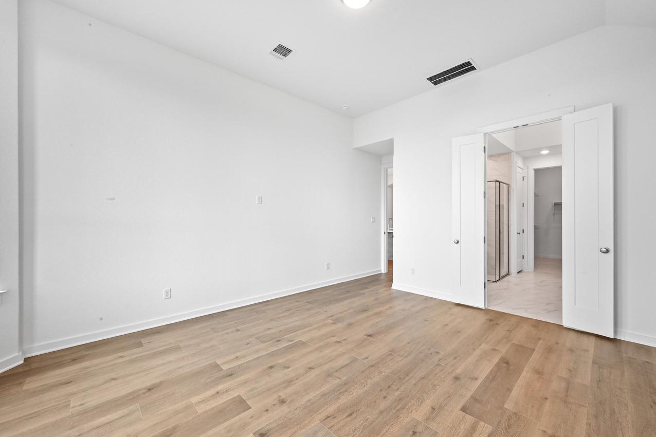 355 Tumbling Creek Run, Kyle, TX 78640