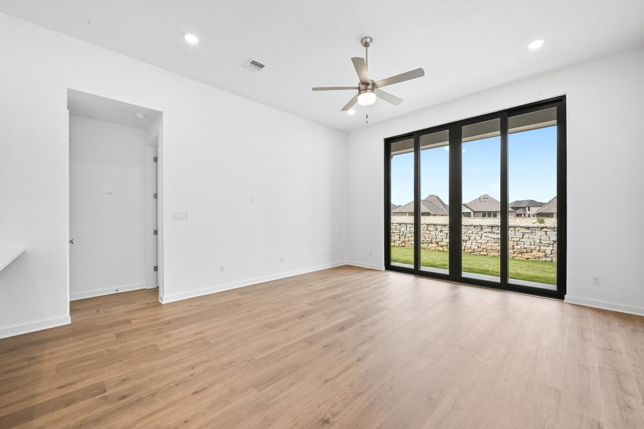 355 Tumbling Creek Run, Kyle, TX 78640